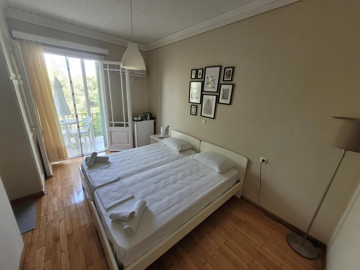 Villa Petros Nydri  Eksteriør billede