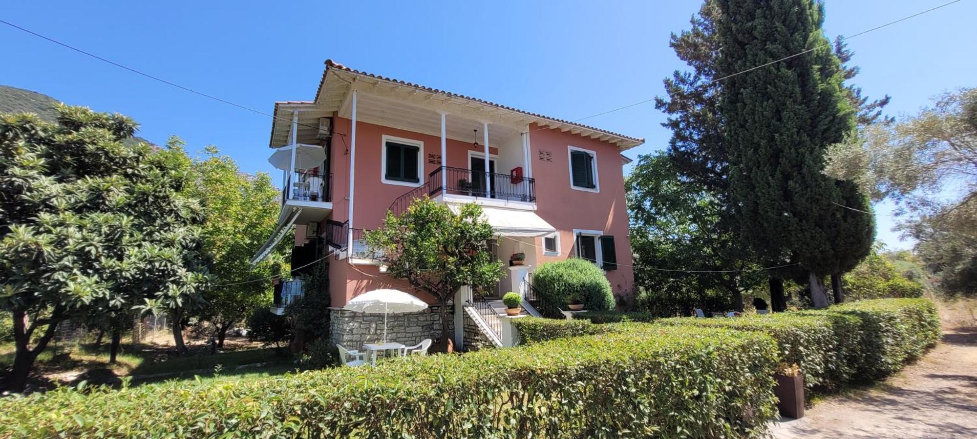 Villa Petros Nydri  Eksteriør billede